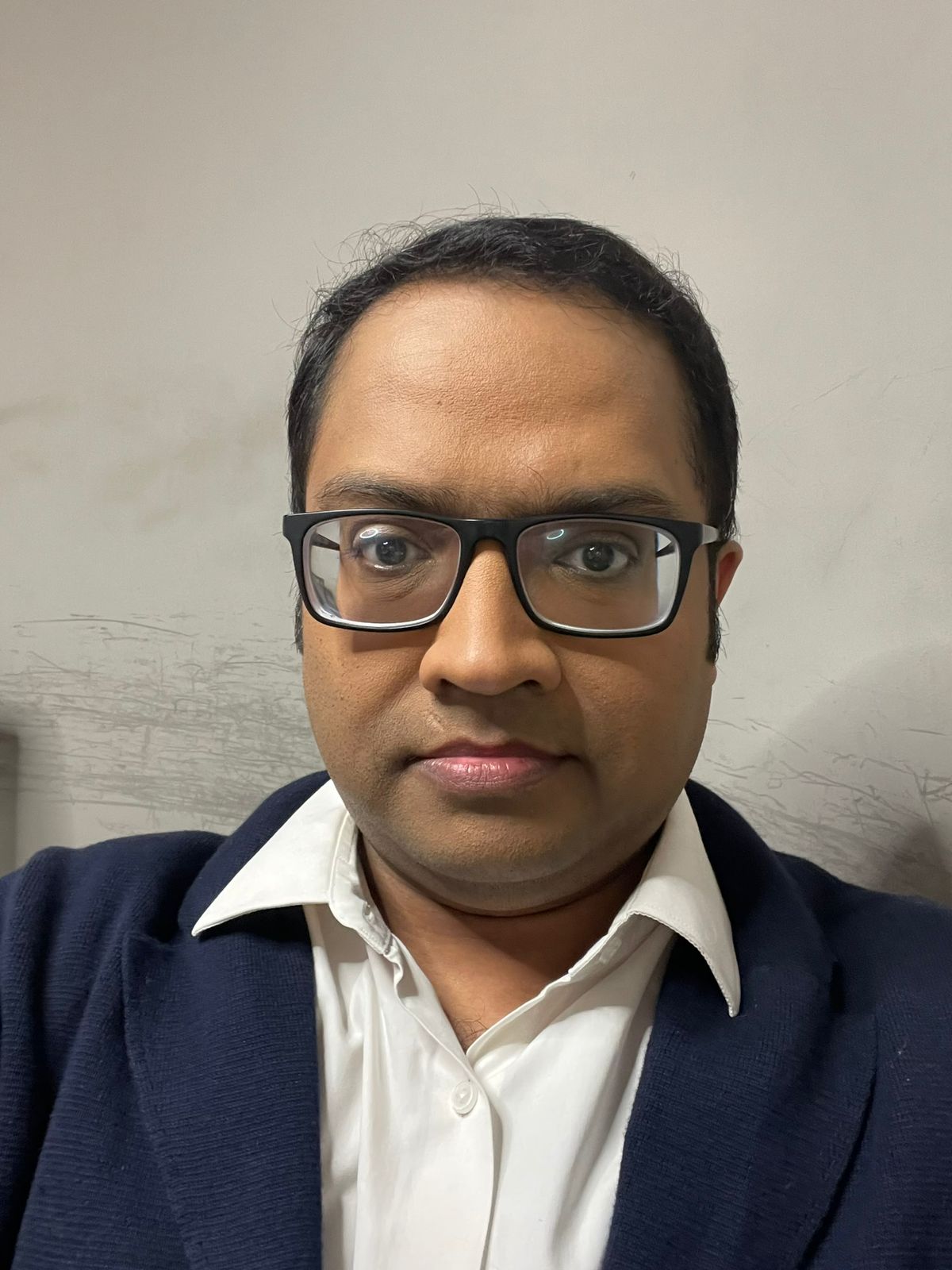 Dr. Akash Agarwal